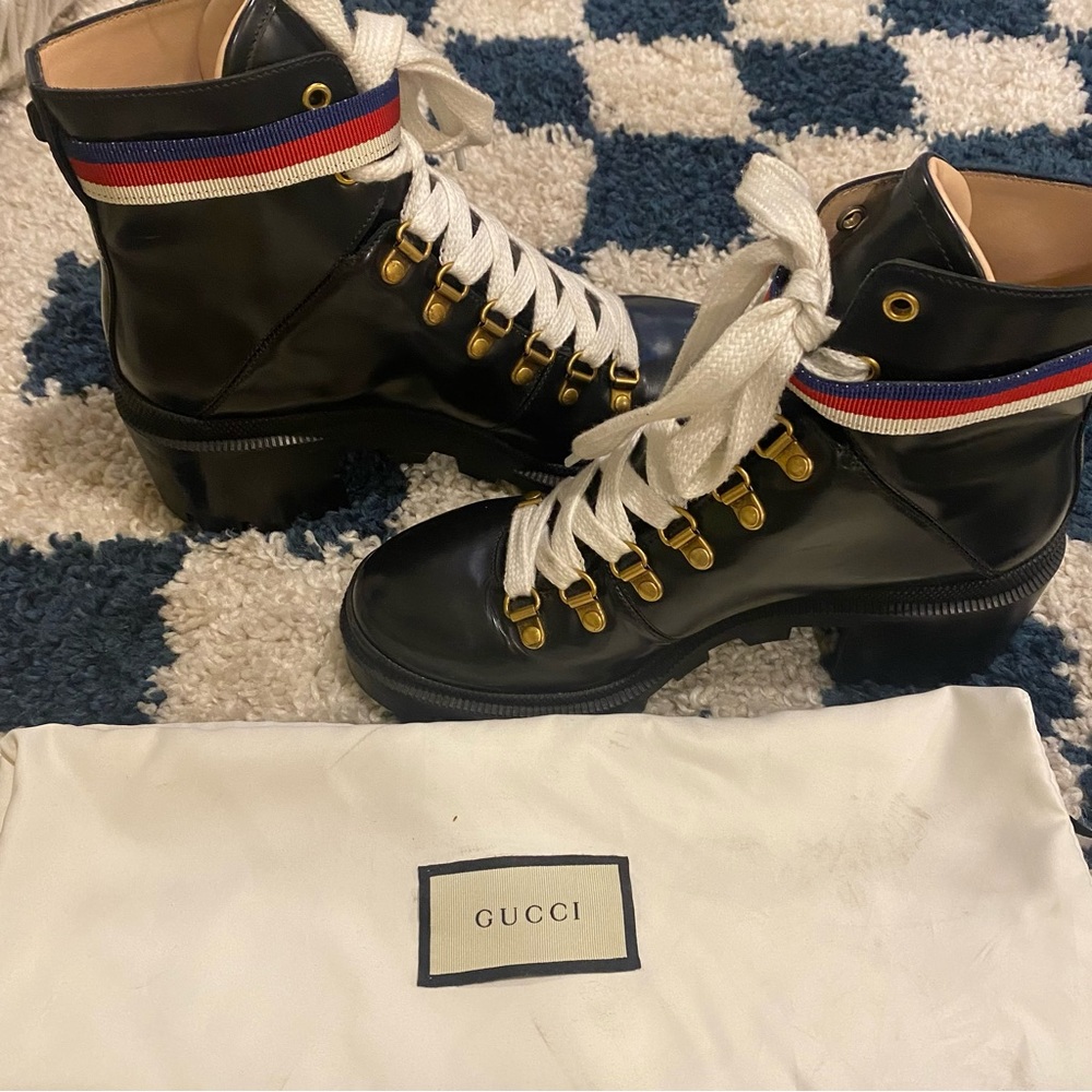 Gucci Boots! Size 37 (Fits 7-7.5) Gently worn
